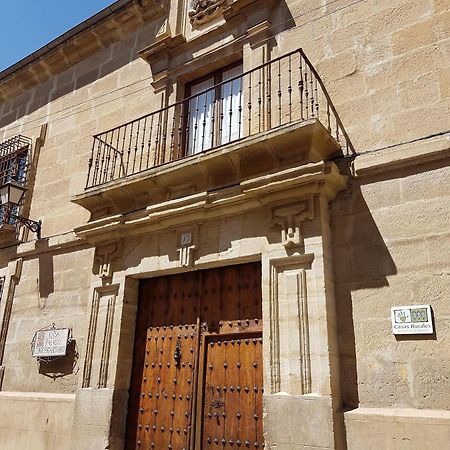 Casa Palacio Conde De Garcinarro Huete Exteriör bild