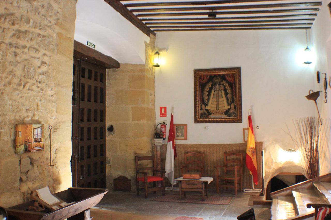 Casa Palacio Conde De Garcinarro Huete Exteriör bild